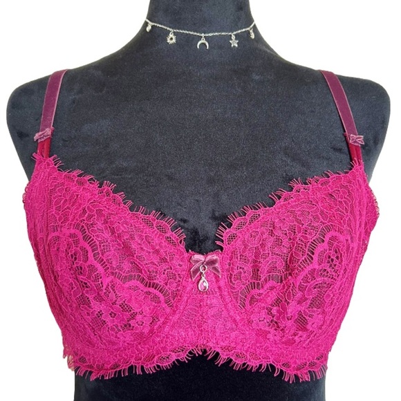 Victoria's Secret Other - Victoria’s Secret Womans 36 C Dream Angles Push-Up Pink Lace Bra